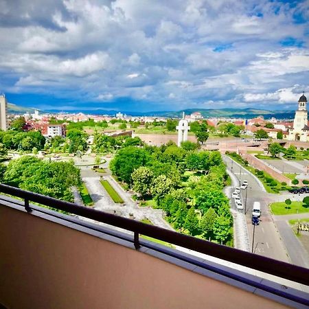 Midsummer Boulevard Apartment Alba Iulia Exterior photo